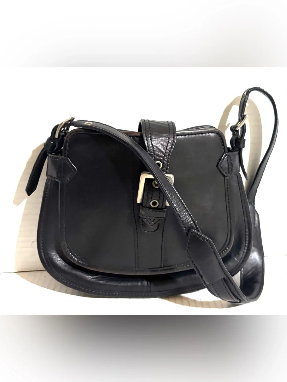Classic Black Leather Crossbody Bag with Buckle Strap
